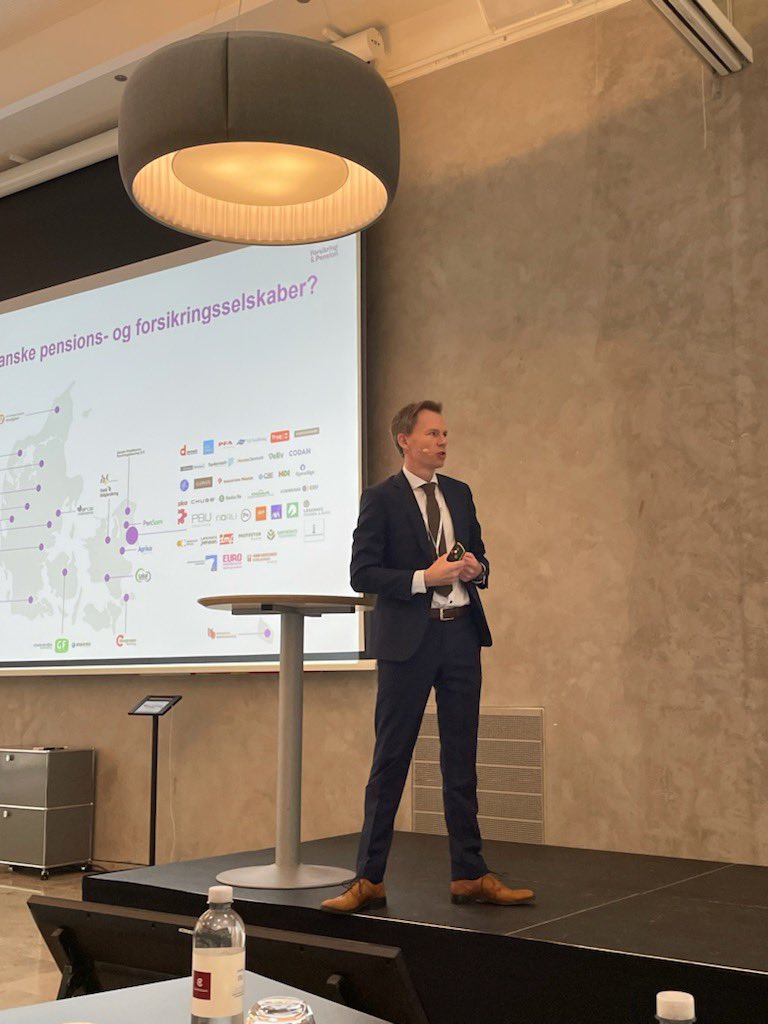 Vi skaber tryghed, velstand og udvikling - i fællesskab. <a href="/KentDamsgaard/">Kent Damsgaard</a> bruger dagens Liv &amp; Pension konference til at fortælle om de vigtigste strømninger, tendenser og dagsordener i forsikrings- og pensionsbranchen. #dkpol #dkfinans