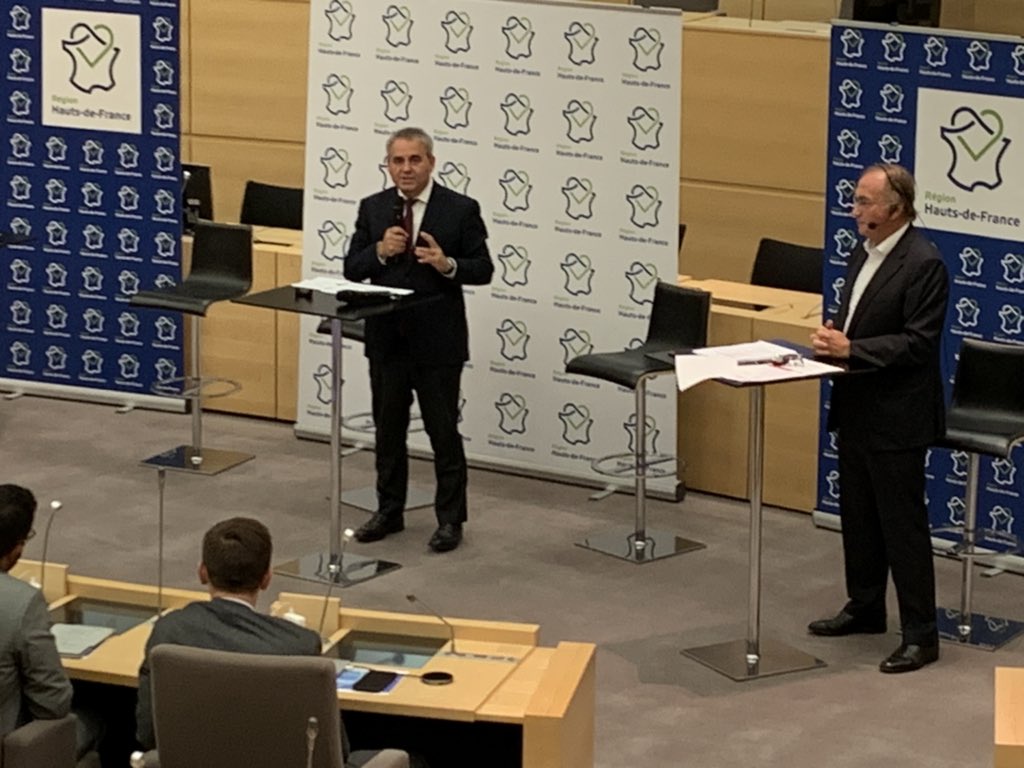 hautsdefrance's tweet image. Le président @xavierbertrand lance le 1er #InvestorDay de la Région #hautsdefrance en direct du Siège de Région de #Lille. Cc @NFInvest 
Pour suivre le direct 👉 youtu.be/hN3JtysGx1k