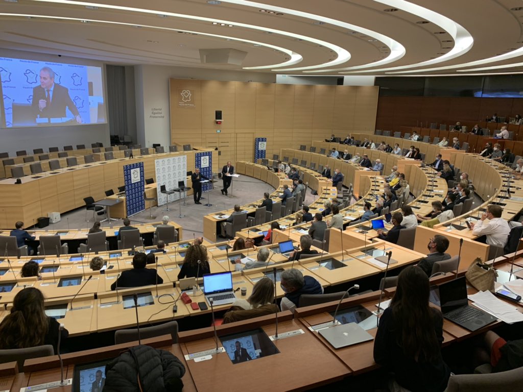 hautsdefrance's tweet image. Le président @xavierbertrand lance le 1er #InvestorDay de la Région #hautsdefrance en direct du Siège de Région de #Lille. Cc @NFInvest 
Pour suivre le direct 👉 youtu.be/hN3JtysGx1k