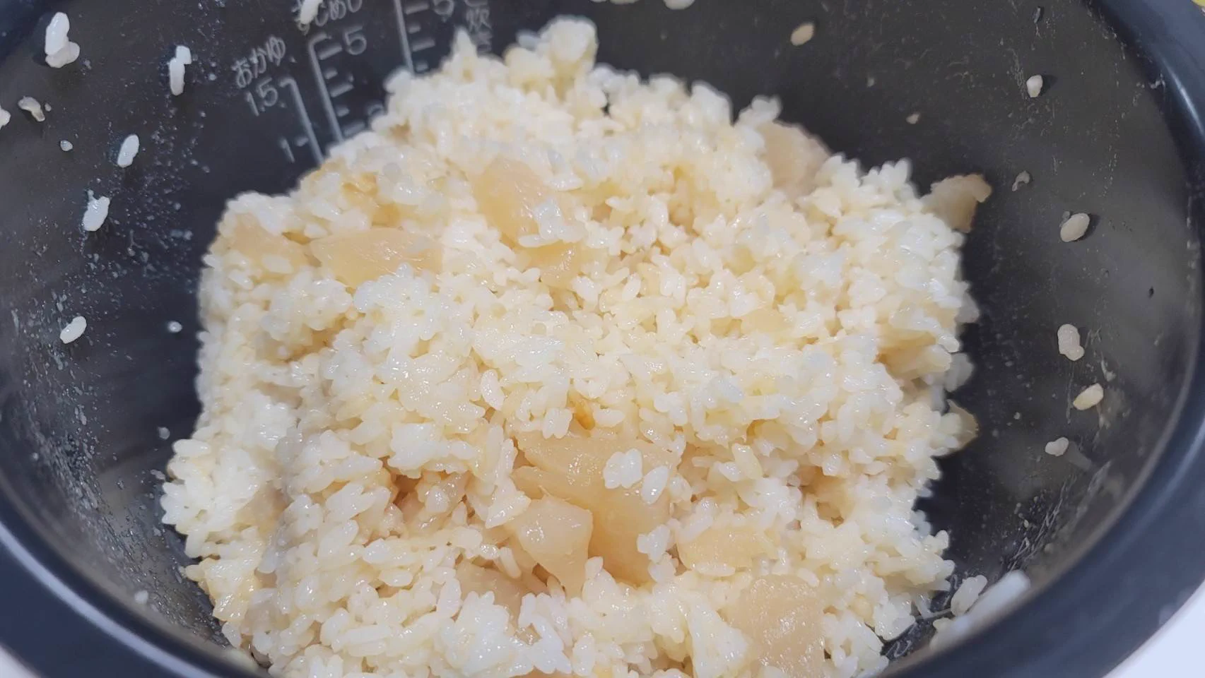 ローソンのおでん大根パックが優秀！炊き込みご飯にアレンジすると美味しすぎる！
