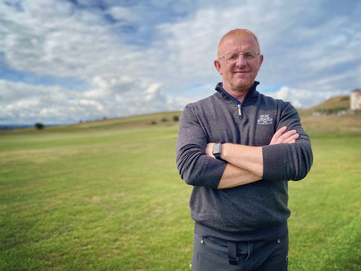 GullaneGolfClub's tweet image. 👏🏼| We’d like to show our appreciation for our wonderful team of greenkeepers on international #ThankAGreenkeeper Day! 

A huge thanks to @gullanegreens and his dedicated, talented and hard-working staff for their efforts in giving us three courses in such superb condition.