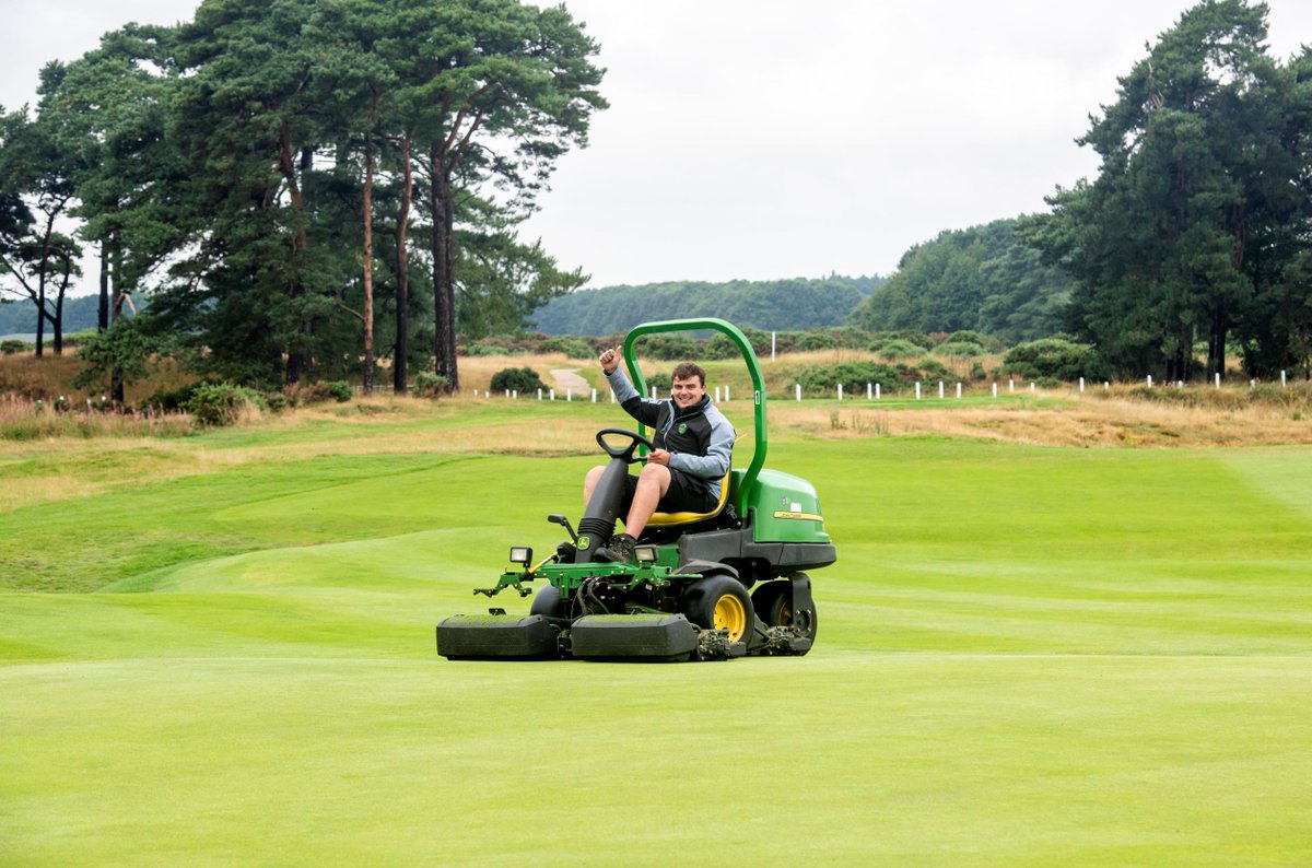 England Golf tweet media