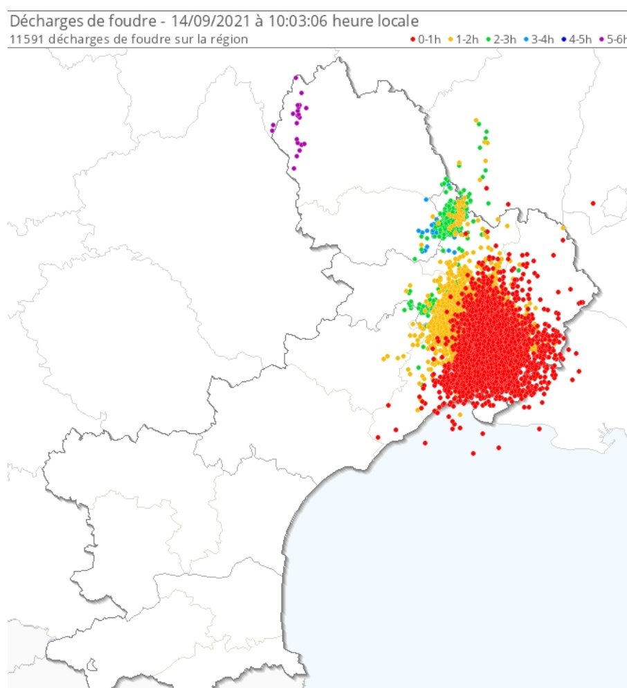 Densité électrique remarquable sur le #Gard avec plus de 10000 éclairs depuis ce matin 6h. Orages virulents et diluviens en cours. 