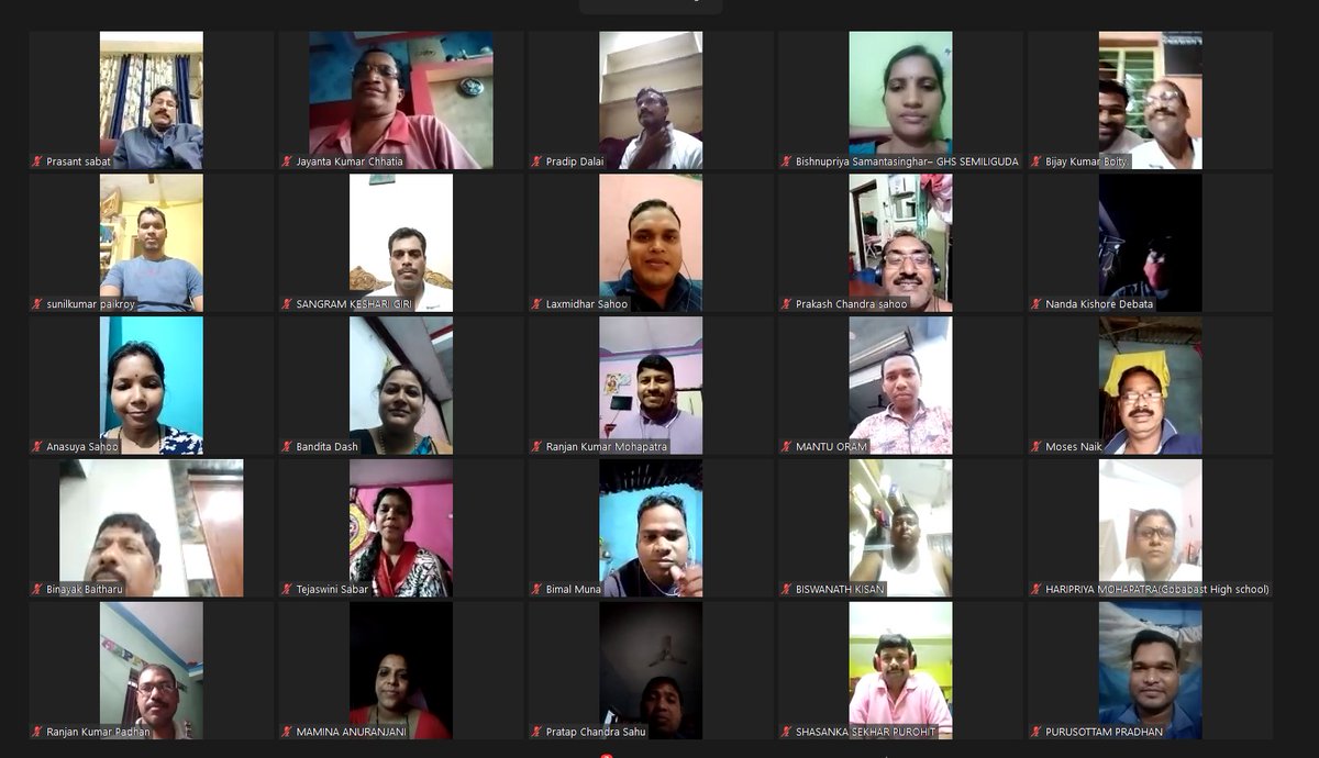 CodeClubGlobal's tweet image. #CodeClubIndia 🇮🇳 held their first &apos;Meet the team&apos; session with @MoschoolOdisha with nearly 500 teachers on the call! 💫
Vasu and Divya are empowering up to 1000 teachers across India, teaching them about Code Club and Scratch!