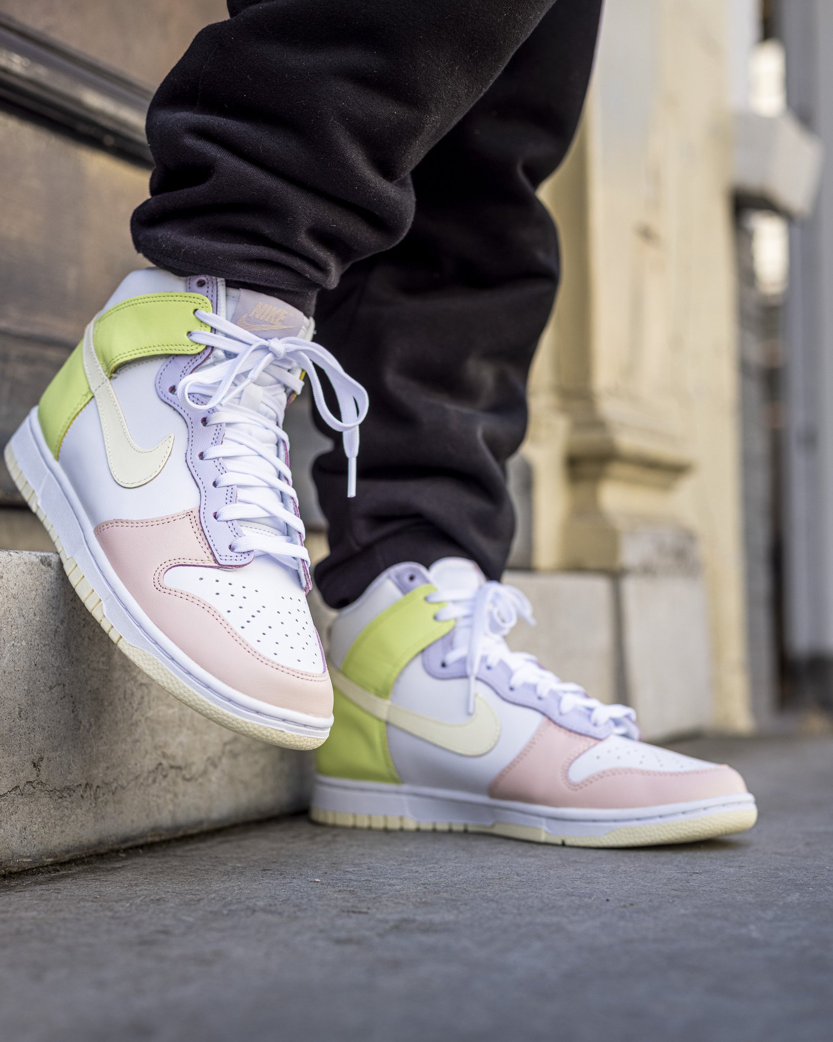 Women’s Nike Dunk High ‘Lemon Twist’