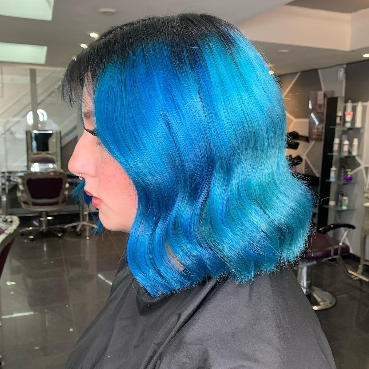 manicpanicnyc's tweet photo. It is impossible to feel blue with this BRIGHT BLUE hair! 💙 Made using Celestine Blue in the front and Celestine Blue mixed with Blue Bayou in the back!
(IG: ben.aldridge )
#manicpanicnyc #bluehair #bluehairinspo #bluehairgoals #brightbluehair #shortbluehair https://t.co/H0PgdlPNp9