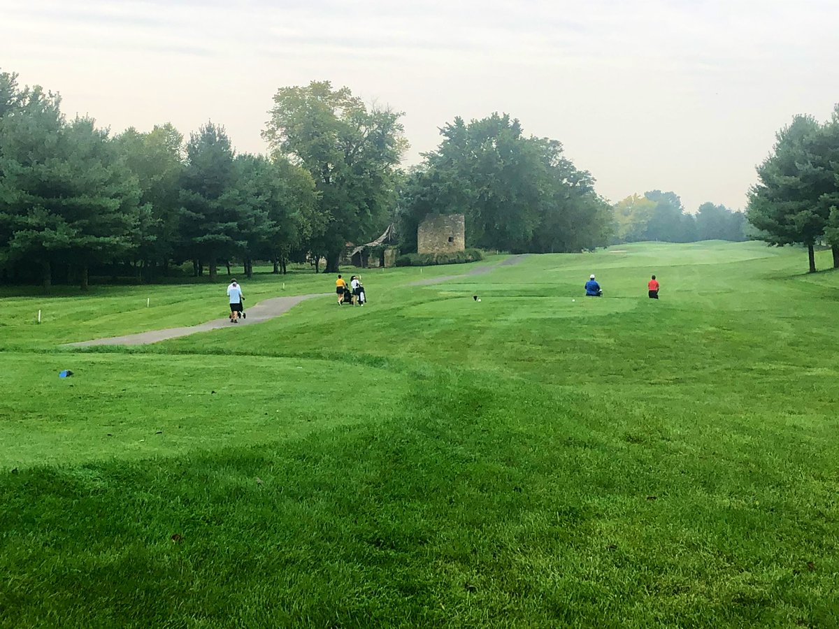 FCPSAthletics's tweet photo. Warmed up &amp; underway here at the 2021 @FCPSMaryland Golf Tournament. Thank you to Clustered Spires Golf Club for hosting! ⛳️🏆 https://t.co/JNOoZemTLK