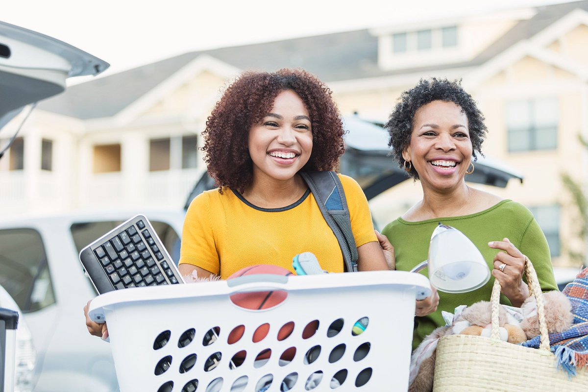 MinsterBank's tweet photo. It's hard when your kids head off to #college — but with @Zelle®, at least you know you can get them the money they need when they need it most.

Learn more at:  https://t.co/E0k6q2fZ22 https://t.co/ZL45TKUCuX