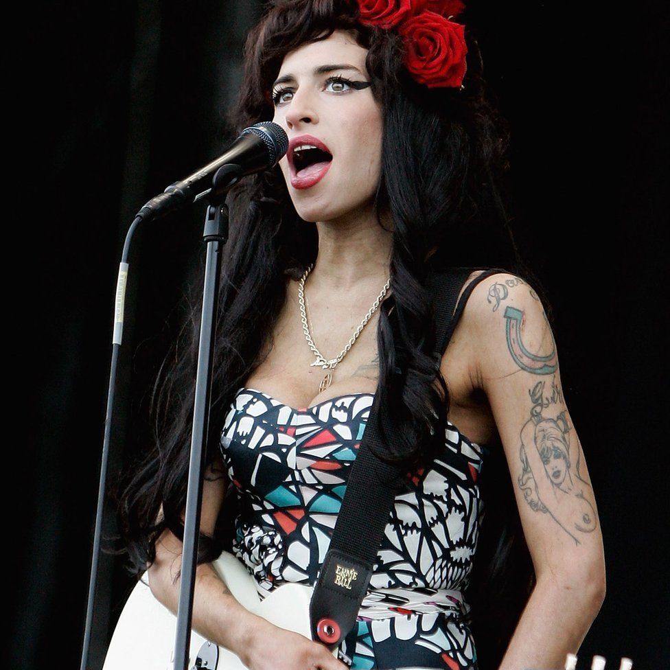 Happy Birthday to the late Amy Winehouse. 

Gone way too early at the age of just 27. 