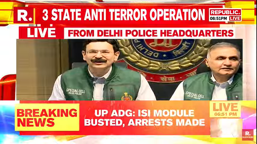 republic's tweet photo. #BREAKING | Delhi Police busts Pakistan-organised terror module in multi-state crackdown, arresting 6, including 2 Pak-trained terrorists. Tap to watch Delhi Police's special cell briefing #LIVE  https://t.co/3AdouQVHHY https://t.co/3KlwU8N7HR