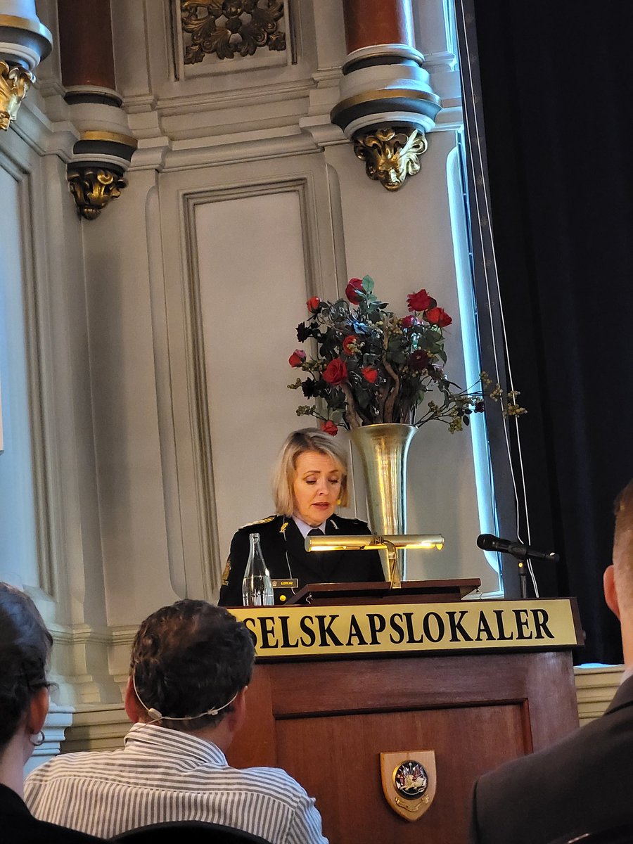 Great to see the national police commissioner of Norway <a href="/BBjornland/">Benedicte Bjørnland</a> attending the closing conference for the project Gender equality, diversity and societal security, to comment findings of sexual harassment in the Norwegian police <a href="/AFI_forskning/">AFI - OsloMet</a>