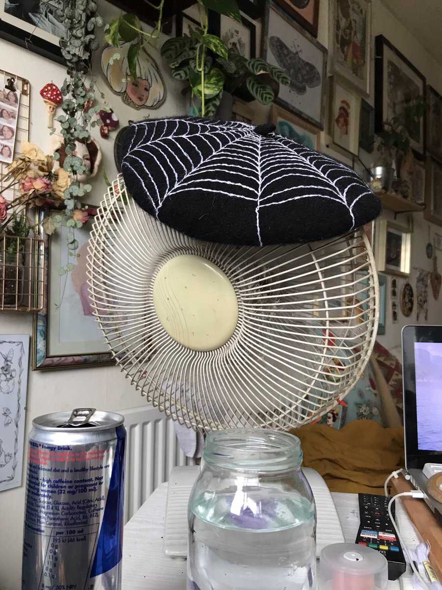recent beret commission and i love it so much
