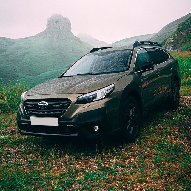subaru_es's tweet photo. La niebla invadiendo la montaña, el frescor de la lluvia y tú explorando el camino con el nuevo #SubaruOutback ⛰️ El verano está llegando a su fin, pero eso no significa que las aventuras vayan a terminar 😏 ¿Nos vamos? 🌫️🚗 📸 @Juanjo_Godmode #Regram #SubaruEspaña #AllNewOutback https://t.co/HiilXkHUjX