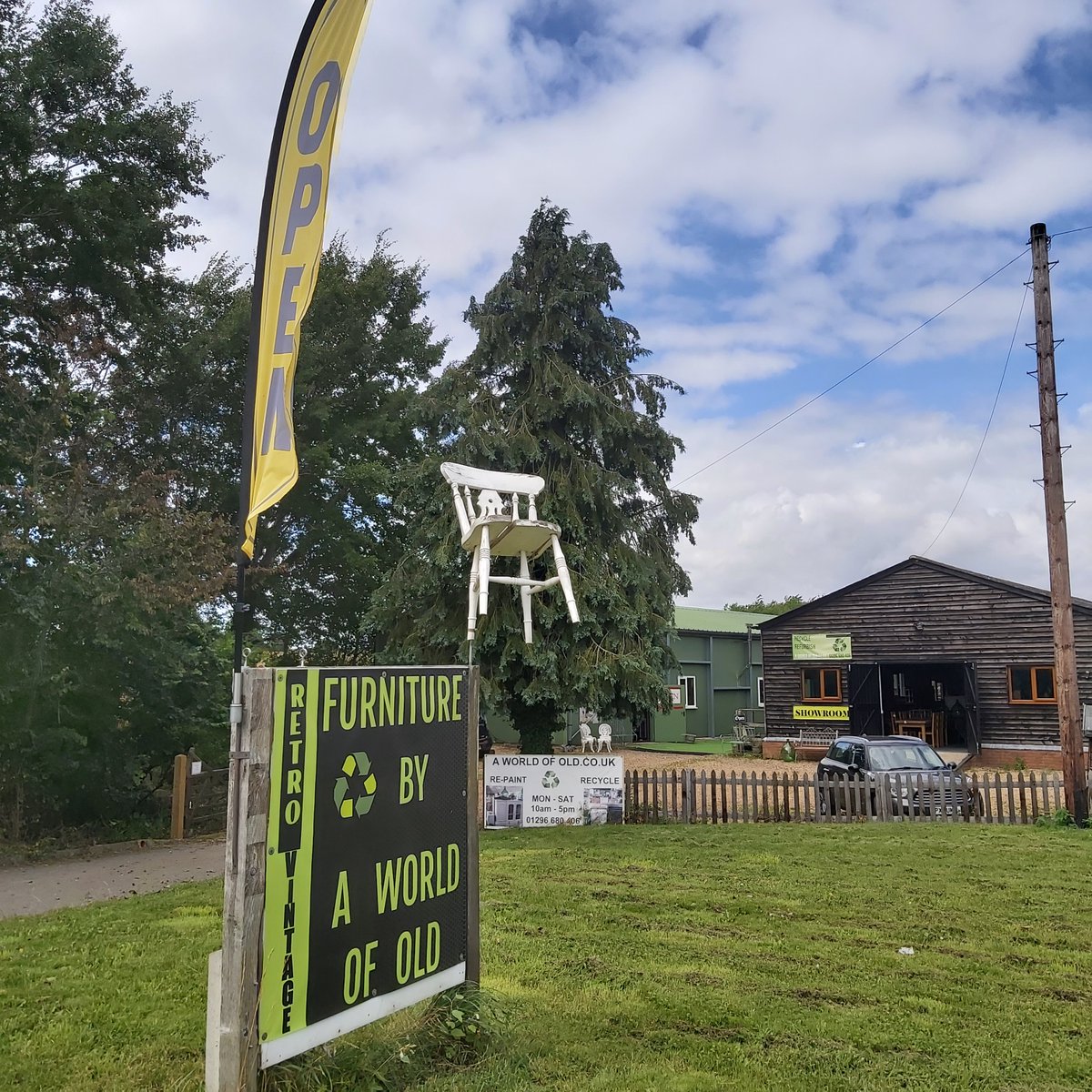 Look out for our new outdoor showroom furniture signs ;-)