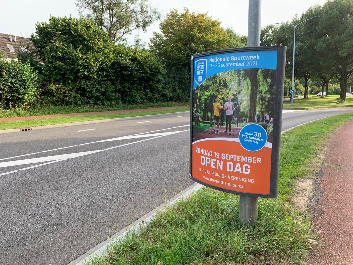👀 Heb jij onze A0-borden al zien hangen langs de weg in de gemeente #Doetinchem? Speciaal voor de Open dag van de vereniging ⚾️ Kom jij zondag ook? 👀 #nsw #BeActive #opendag