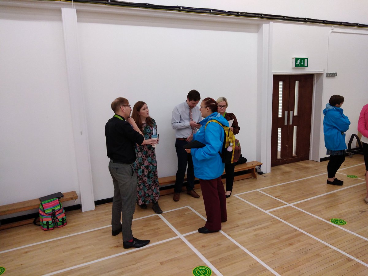 PMStock11's tweet image. Great to see so many staff attending our weekly Teaching and Learning Bright Spots session. This week we&apos;re hearing from our @WALKTHRUs_5 Instructional coaches before choosing a professional learning group to join. We&apos;re excited about raising standards #qualityfirstteaching