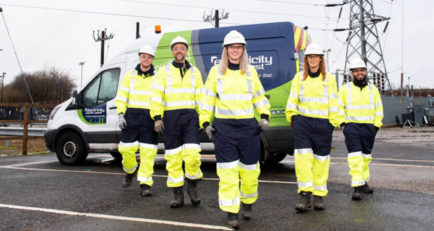 fmjtoday's tweet photo. Apleona wins with Electricity North West - https://t.co/2IsJF11vWi #facman #FaciltiesManagement #Cleaning #security #TechnicalMaintenance https://t.co/5RSnfpe86r
