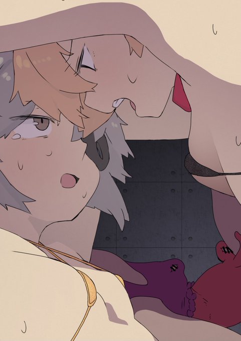 女の子同士でえっちなことする時に顔の距離が近いの良いよね 