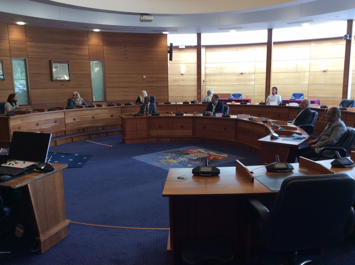 lisburnccc's tweet photo. When Mayor Martin took up post he advised the council he wanted to engage with all parts of our community.  
The most recent group to visit with the Mayor was from the Belfast Islamic Centre. 
Today is the start of Good Relations Wk. Embrace the theme of 'Brighter Days Ahead'. https://t.co/jI8PQ5wMsJ