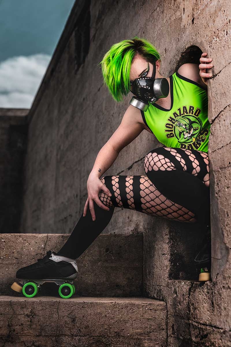 Chris_Spicks's tweet image. We are really enjoying sharing some of our #dramatic portraits, hope y'all are too! Here's one from our shoot with the BiohazardBabes roller derby team. You don't mess with her!

#dramaticportrait #chrisspicksphotography #baytownphotographer #houstonphotographer #flashphotography