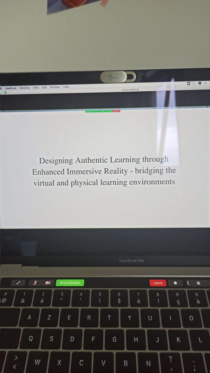Fienn__'s tweet photo. Such an inspiring session by @thomcochrane - would love to discuss our research methodologies more in depth! #VRsimulations #VR #research #designprinciples https://t.co/ltnjrfhquO