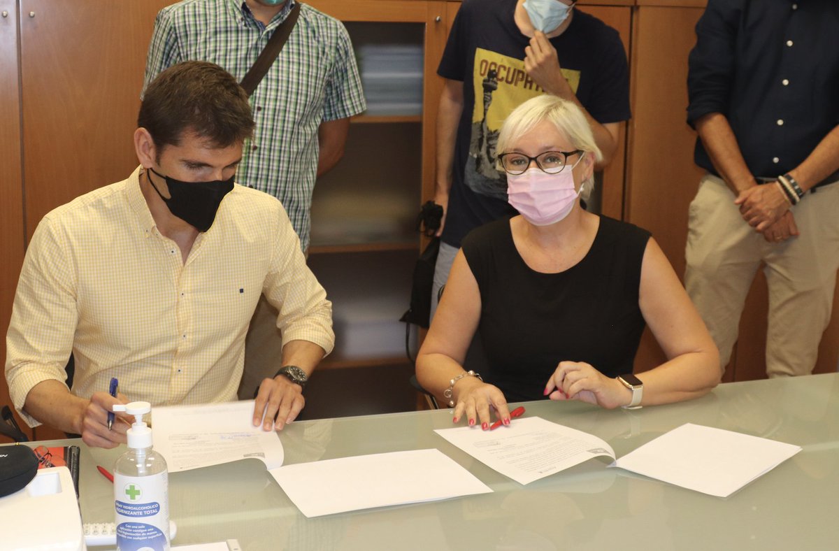 Esta semana la empresa Garvalín Calzados S.L, ha formalizado un convenio de colaboración con Aspali y se suma a la lista de entidades colaboradoras que este año acogerán a alumnado en prácticas dentro del curso de formación para el empleo 2021🙋‍♀️🙋‍♂️🙋‍♀️🙌🙌🙌