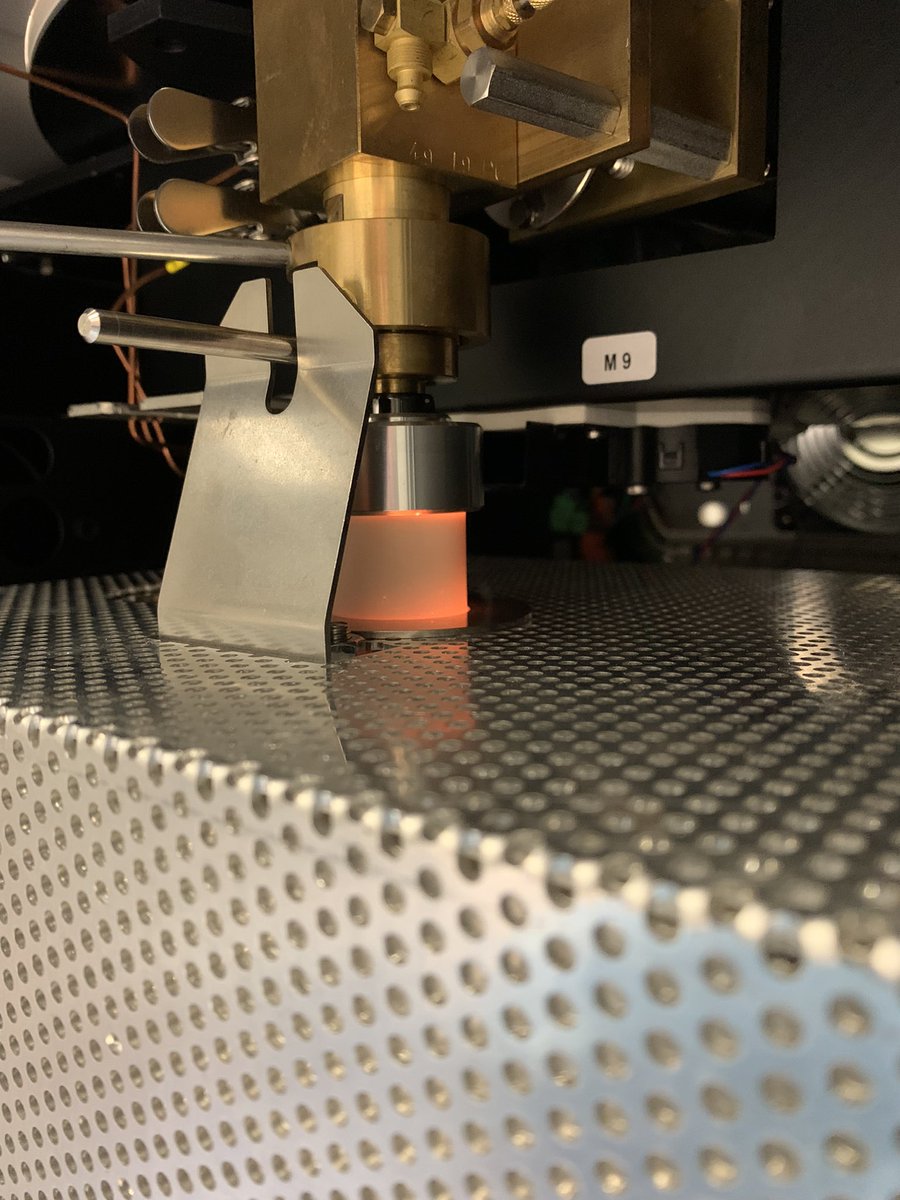 Today in #isotopes <a href="/SIRMS2/">SIRMS-HKU</a> - derivitizing some #coral samples (<a href="/AliCoraly/">Alison Corley</a> experiment!) for our new <a href="/thermofisher/">Thermo Fisher</a> #gcmcirms, all while we are testing our <a href="/elementarIRMS/">Elementar IRMS</a> EA for H and O (that combustion tube is HOT!) 

#dowhatyoulove
<a href="/stable_isodope/">HKU Baker-McIlroy Lab</a>