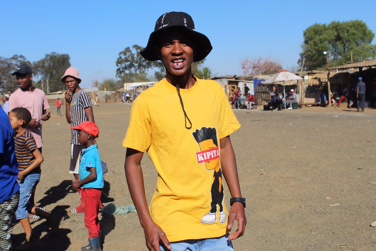 KIPITA_SA's tweet photo. BE PART OF THE BRAND🔌🔌

    It’s more than a brand it’s a CULTURE🚀

📸S/o @t_e_r_v 

#worldwide #fashion #fashionblogger #blackexcellence #blackowned #blackbusiness #itsmorethanabranditsalifestyle 🚀#DJSBU @djsbu https://t.co/BrlLbWklS6