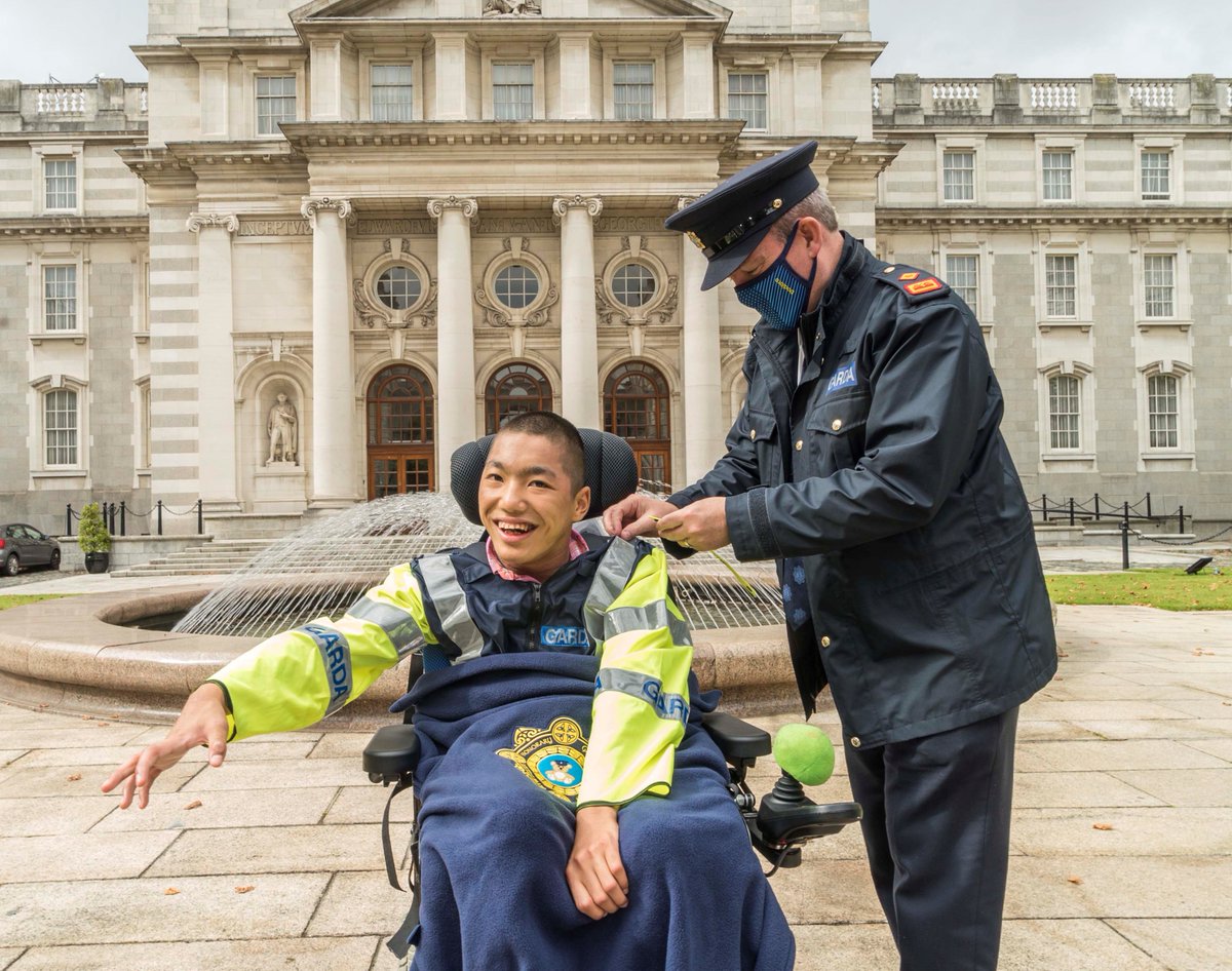 MichealMartinTD's tweet photo. An absolute pleasure to meet Honorary Garda Duy Bolger, a member of @LilBlueHeroes.

Gardai from Donnybrook and Irishtown will cycle 120km to Kilkenny this Thursday to raise funds for this brilliant and worthy cause.

Find out more/donate: https://t.co/inttdszwSW https://t.co/LGUSXY0M4V