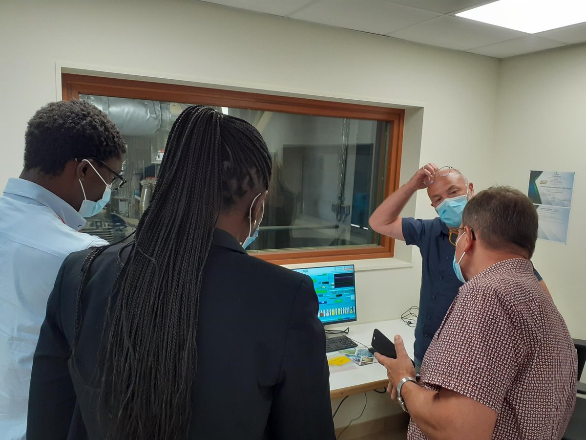 CAVAC_'s tweet photo. Notre groupement volailles #Volineo accueille aujourd’hui une délégation du groupe sénégalais @sedimagroup. Visite de ETS Thomas, de notre site de nutrition animale #Calibio... 👉Partage d’expériences et échanges particulièrement intéressant. #PositiveAgriculture https://t.co/L5oOqEnJol