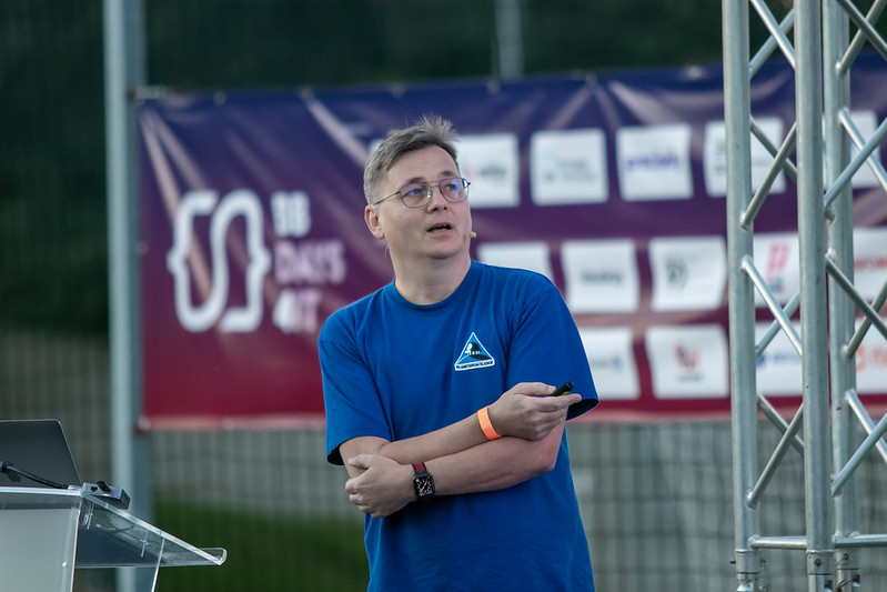 bbq4it's tweet photo. Szósta edycja https://t.co/0BgsojP2jH już za nami!  Ponad 200 osób odwiedziło Centrum Sportu Rekord, żeby słuchać wykładów i ciekawie spędzać czas na największej konferencji programistycznej "pod chmurką" w regionie. :) https://t.co/ZfWzBKpLpA