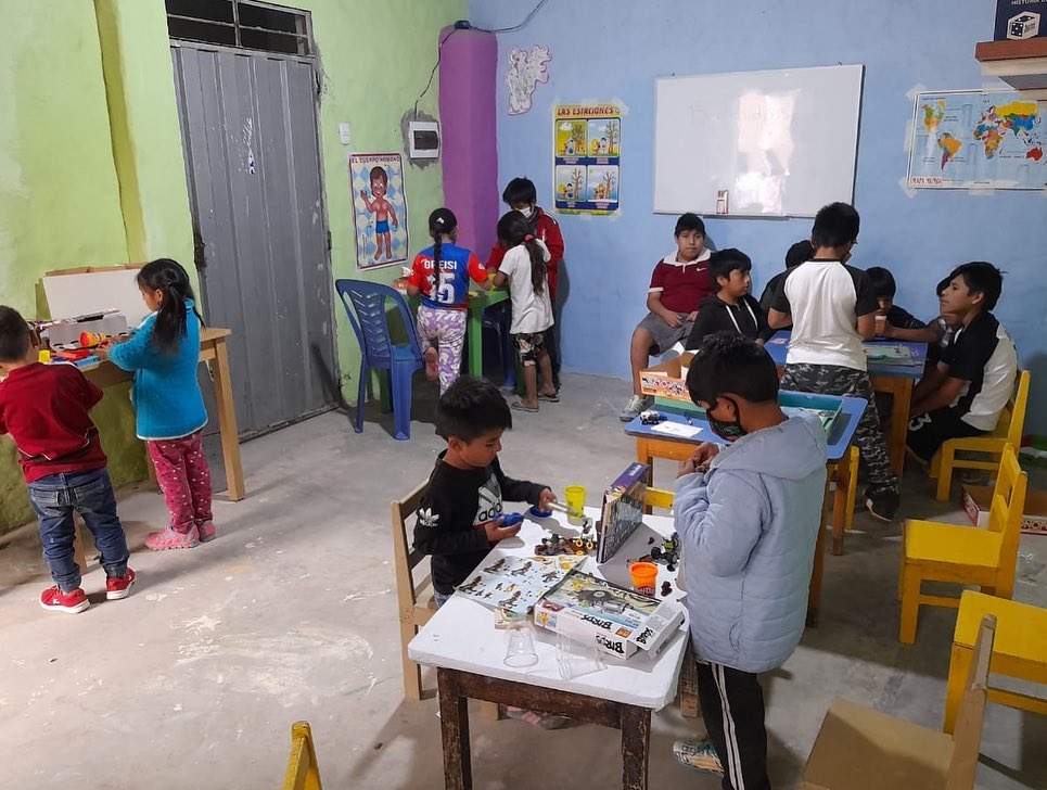 Otra Cosa Network (@otracosanetwork) on Twitter photo Check out our new new Recreation and Education Centre in partnership with <a href="/ConcreteJungleF/">Concrete Jungle Foundation</a> !
We are so excited to open this space and it's safe to say the kids are pretty happy too! 😃 Check out our new new Recreation and Education Centre in partnership with <a href="/ConcreteJungleF/">Concrete Jungle Foundation</a> !
We are so excited to open this space and it's safe to say the kids are pretty happy too! 😃