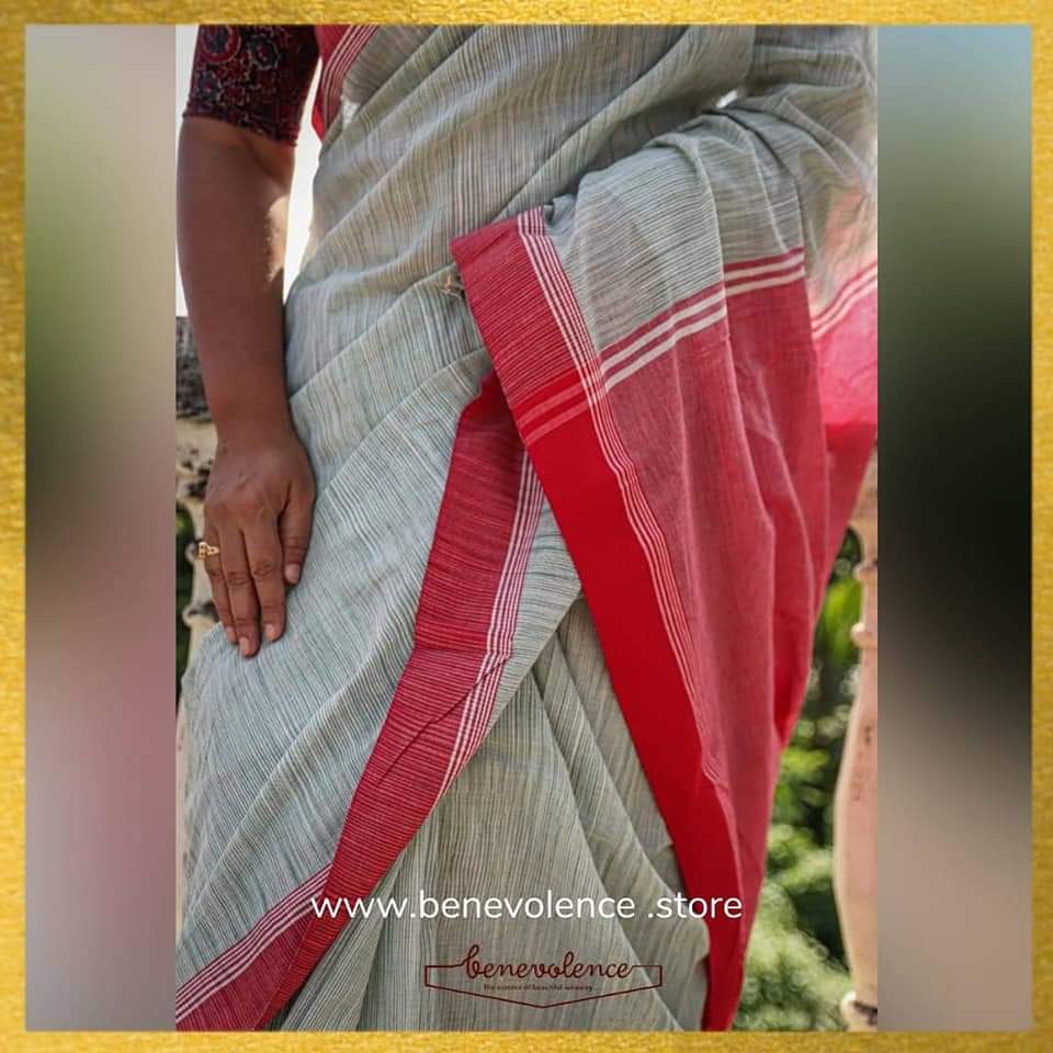 benevolence4you's tweet image. The Cotton sarees give a pure comforting ease, and define elegance, comfort and durability.
What do you choose for a comfort wear in formal?
#vocal4handloom #handloom #girl #woman #fashion #FashionWeek #sareeswag #sareelover #beautiful #passion #style #comfort