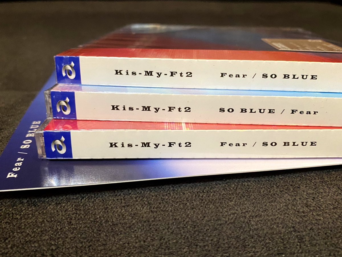 あゆたま S Tweet フラゲできました キスマイちゃん Avex様 素敵な作品をありがとうございます ゆっくり堪能させていただきます キスマイ 愛はいずれ消えますか Fear 見たかった空はso Blue Fear So Blue Kis My Ft2 Trendsmap