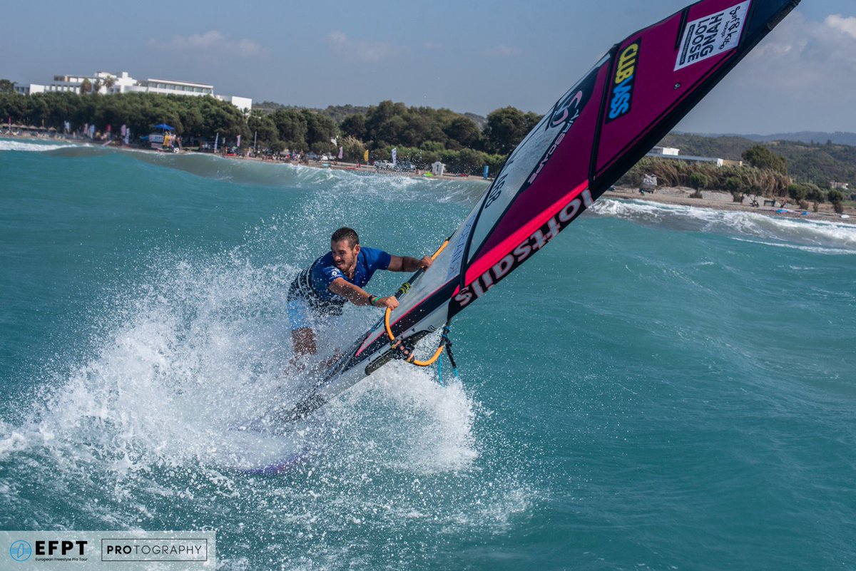 OceanR.co tweet media