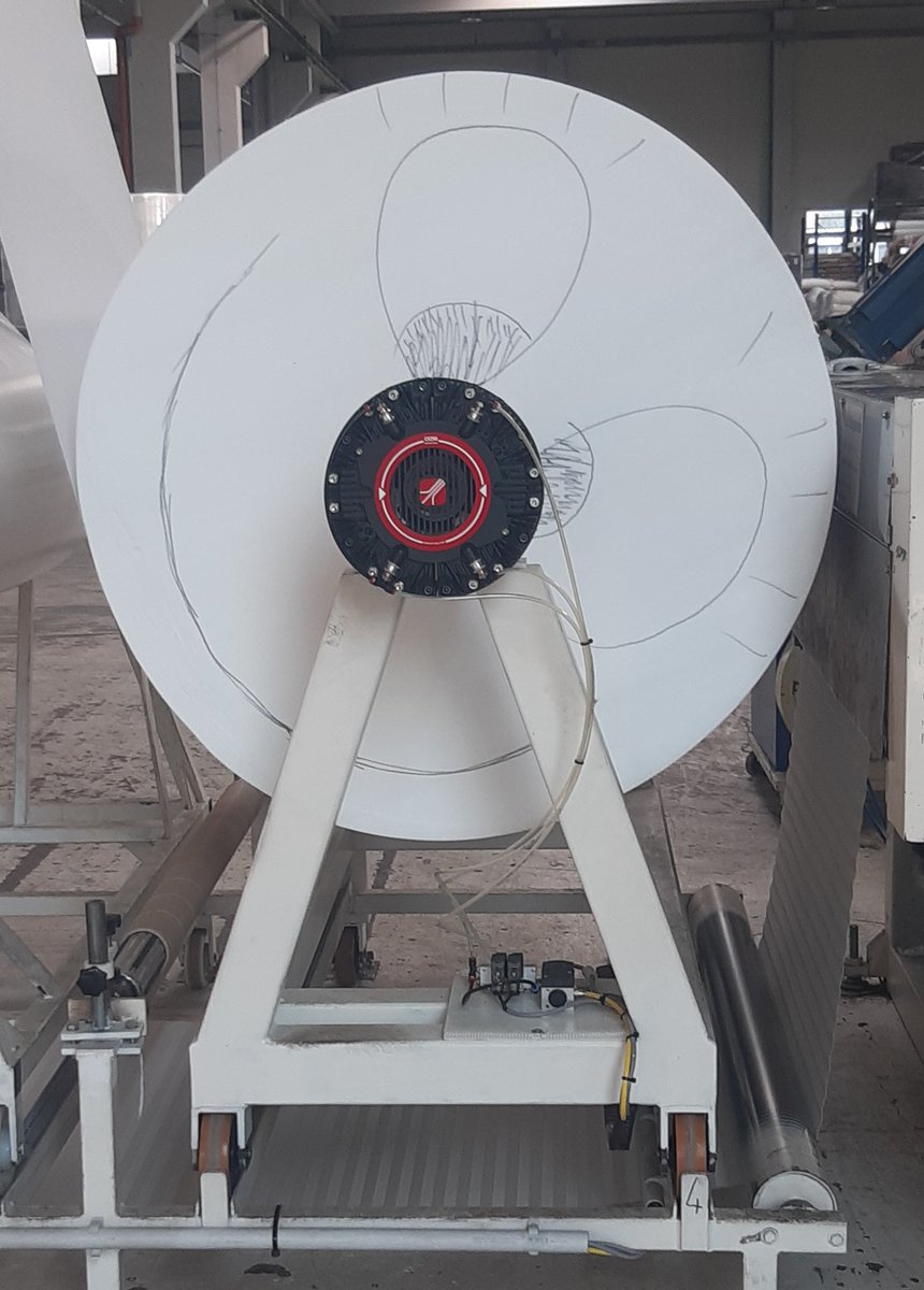 So sorgt unser Lieferant für gute Laune 😀 in der Produktion.
😎👍🏻
#Wabenkerne #Produktion #industrie40