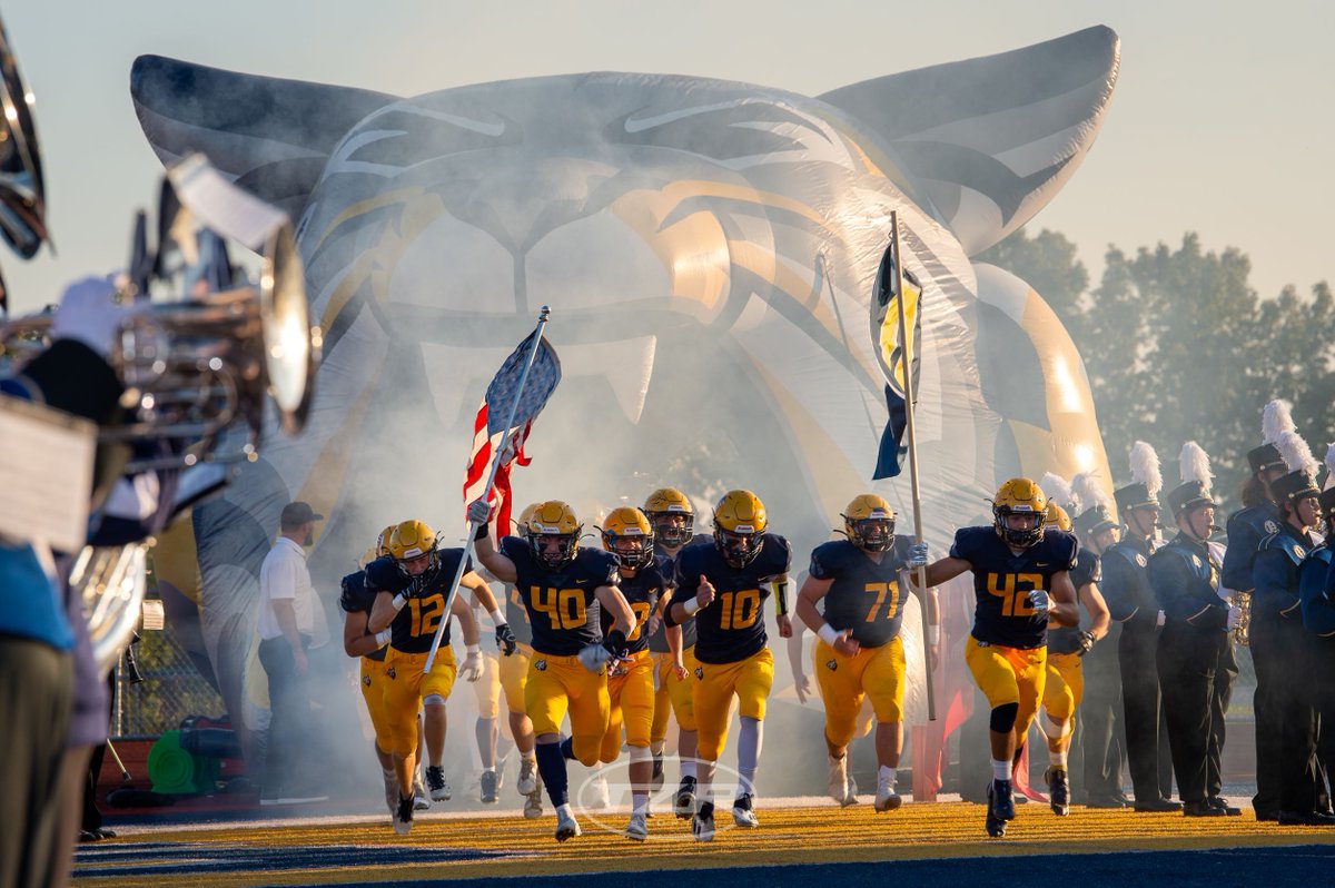 Check out these amazing photos captured by TZR Sports at Friday night's varsity football game honoring Patriot Day!  tzrsports.com/Oxford-High-Sc…  

Special thanks to top sponsor Oxford Bank whose continuous investment and support in Oxford Athletics helps us toward our mission.