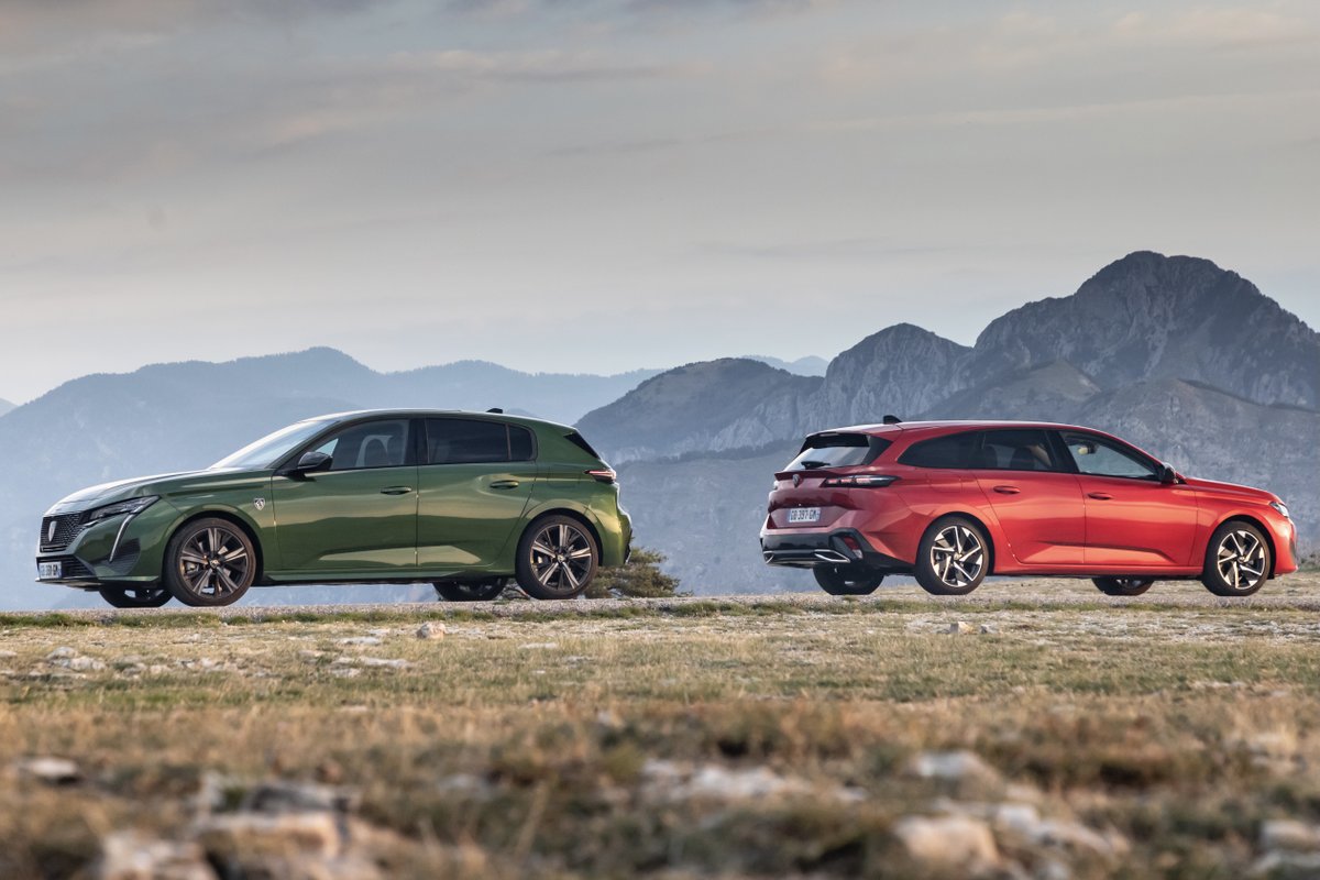 PeugeotES's tweet photo. Recibiremos a unos 500 periodistas internacionales en el sur de Francia para que prueben nuestros Nuevos #Peugeot308 y #Peugeot308SW #PlugInHybrid. ¡Qué disfruten al máximo del viaje! #308FirstDrive #308SWFirstDrive https://t.co/lxEriyU3G6