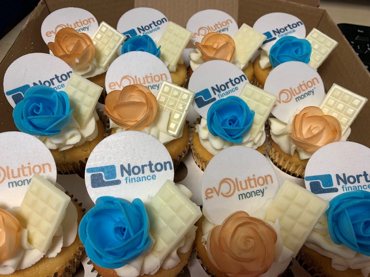 We've had <a href="/Natalie52085517/">Natalie Kay BDM</a> &amp; <a href="/EvolutionMattR/">Matt Roberts</a> fro <a href="/EvolutionMoney/">Evolution Money</a> in the office today. Thank you so much for the treats!