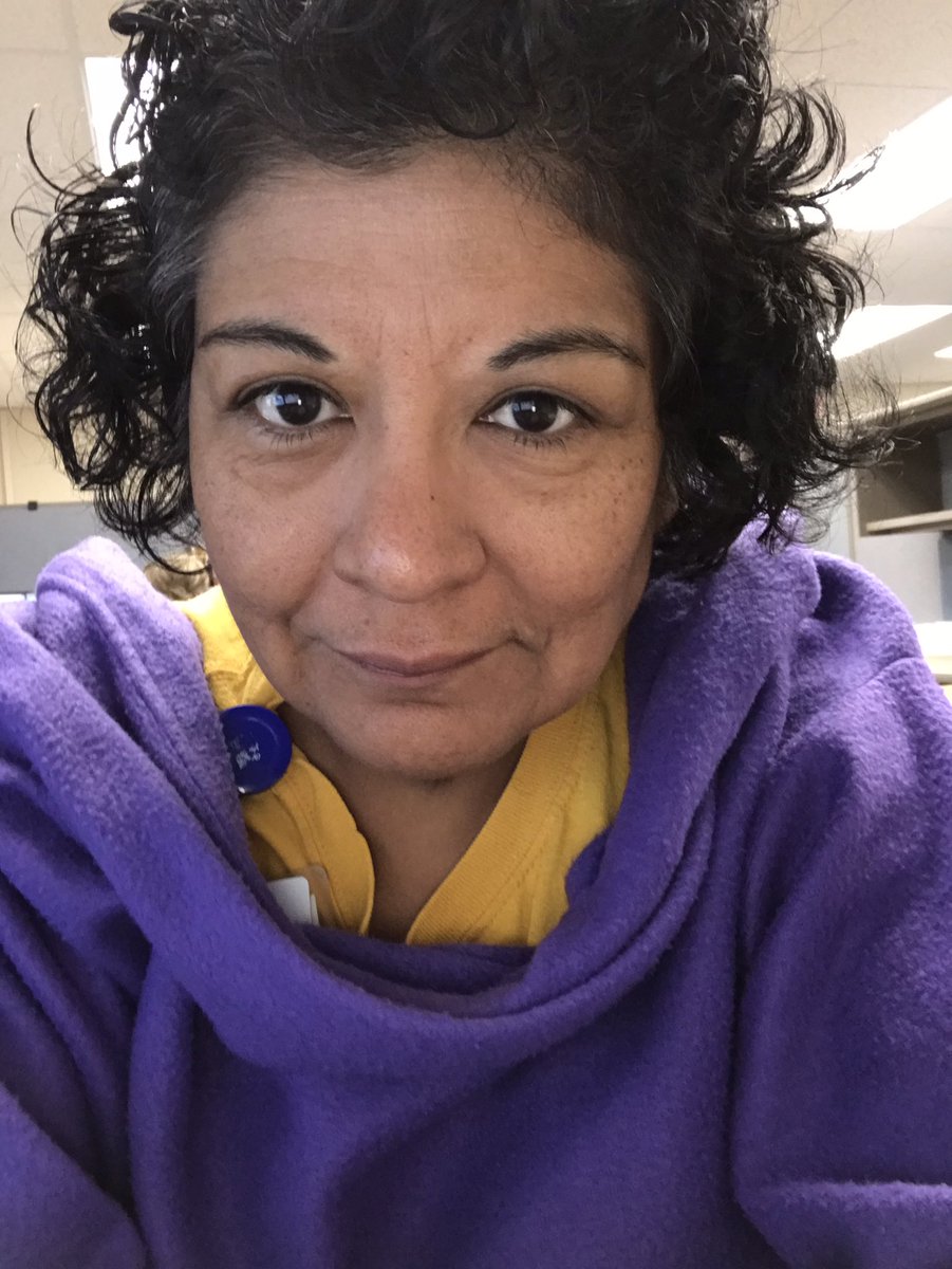 rosietexecano's tweet photo. Breaking out my slanket, Iโm already freezing, and Iโll probably need a few cups of coffee today #workinggirl #coffee #slanket https://t.co/rNs9s9PM84