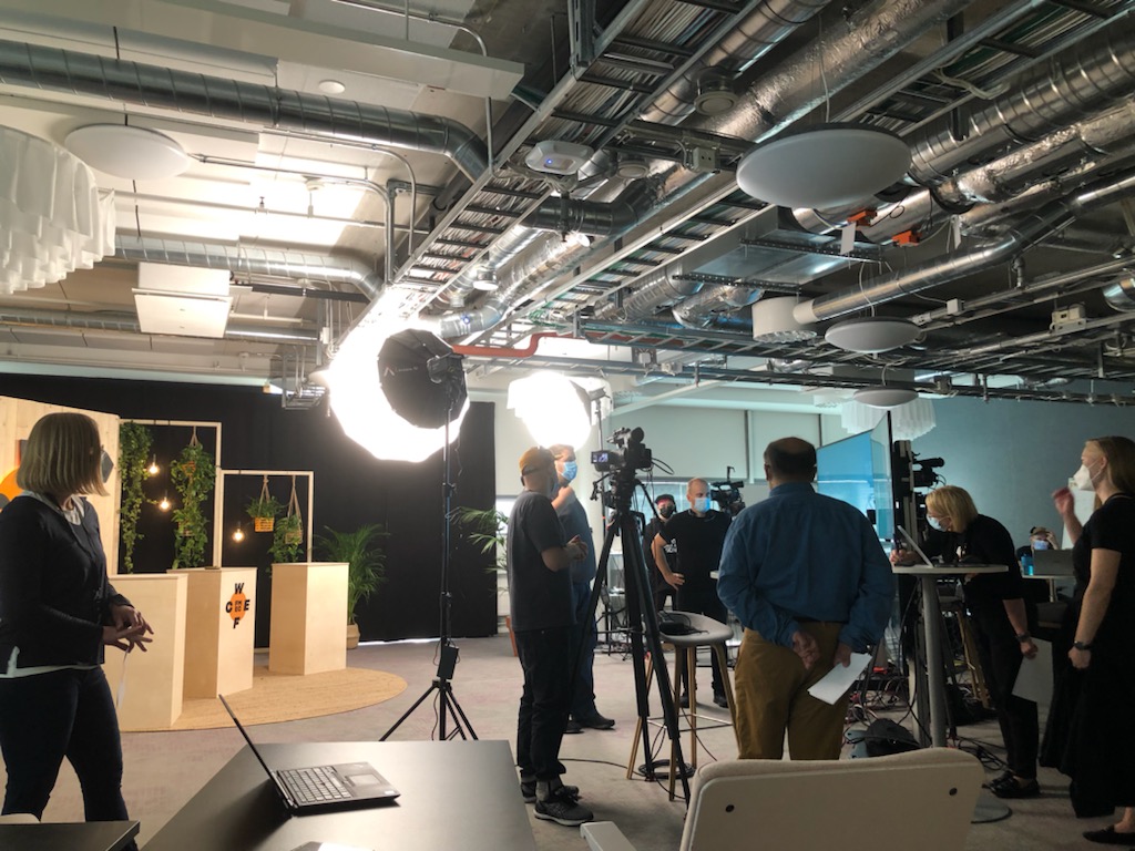 Getting ready for tomorrow! Wonderful <a href="/SamiKaziFI/">Sami Kazi</a> will be moderating a #WCEF2021  accelerator session by <a href="/VTTFinland/">VTT</a> <a href="/SitraFund/">Sitra</a> and <a href="/OECD/">OECD ➡️ Better Policies for Better Lives</a>. You can still sign up to hear the best insight on opportunities and challenges of a data-based circular economy! ➡️sitra.fi/en/events/oppo…