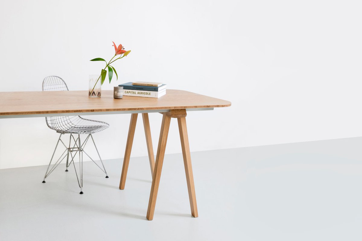 AREPGroup's tweet photo. #Inventons! 🌱 Le #design vertueux est à l'honneur dans @ADmagazinefr pour la @ParisDesignWeek ↓ Focus sur la table #climatique, une économie d'énergie à l'échelle du mobilier réalisée par @RaphaelMenard, président d'AREP & Jean-Sébastien Lagrange.
#lowtech #slowdesign #EMC2B https://t.co/5NpGPzZ6bn