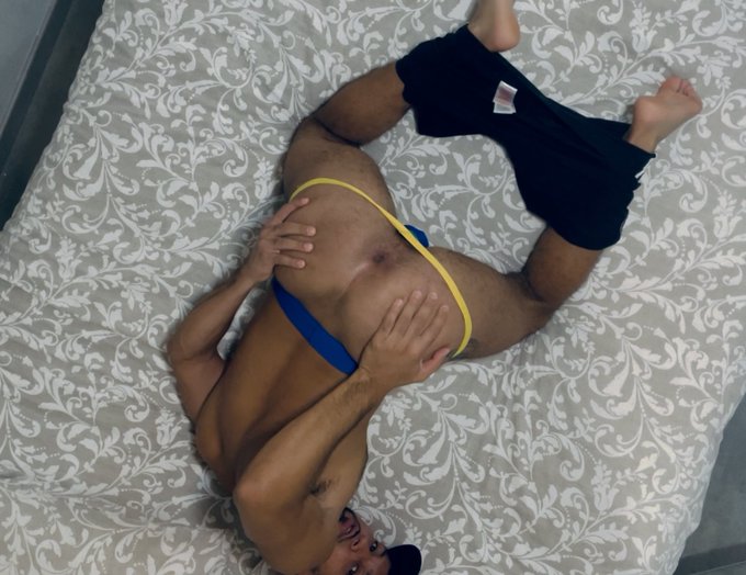 2 pic. Te estoy esperando ?

en mi ??onlyfans ??

https://t.co/cygxMH1qWN 

@miguelsolo611 @Pollas_lefa3