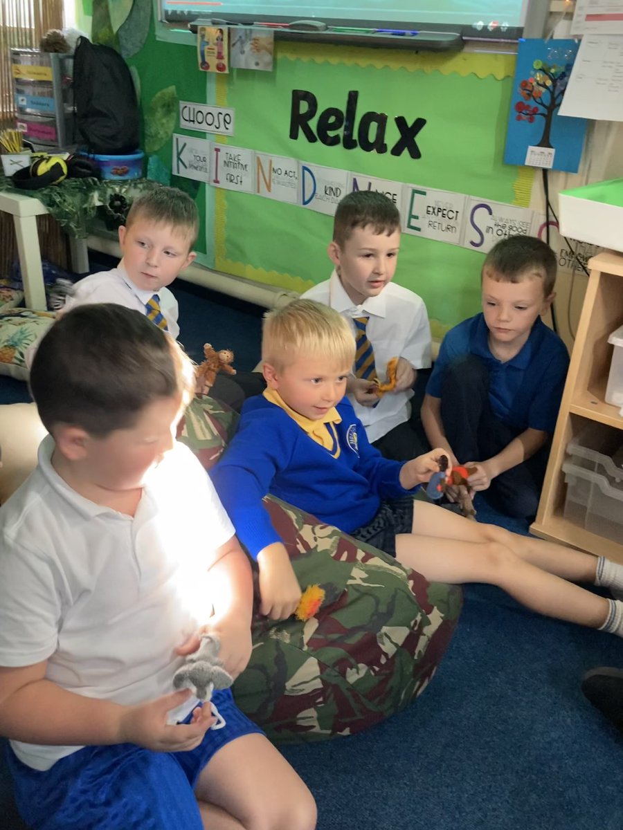 HolySpiritWA9's tweet photo. #RainforestCamp enjoyed going on and African adventure today - as part of our adventure we listened to the story Handa’s Surprise, and used the puppets too 🍌🍍🦒🐵 https://t.co/7R33nsVREy