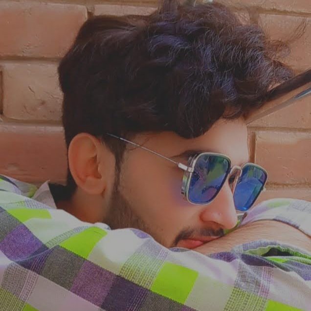 SarkarZaibi's tweet photo. Pathan sy 250 Wali Ankein 🕶️ Lenay k Baad Uni ma Flex Martay Huvay https://t.co/dFCtLeYISO