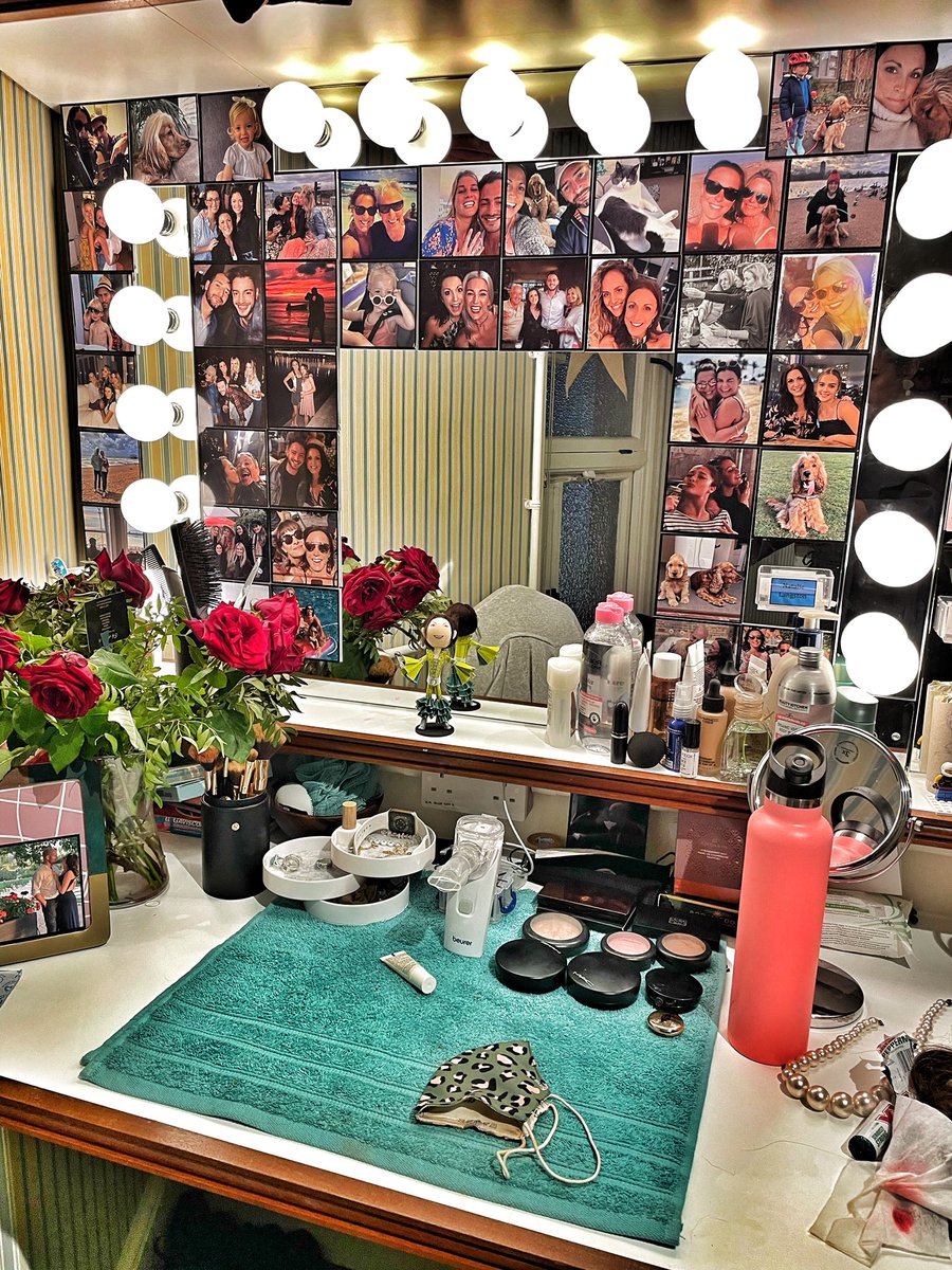 NatalieLangston's tweet photo. 1st week back @mammamiamusical done!!After a bump in the road I am finally back!Feel so lucky to have the most incredible supportive and talented team around me!The love in this building is HUGE! I love this show and feel so lucky to be up there again! 💙#herewegoagain #mammamia https://t.co/nLHkXXhcpk