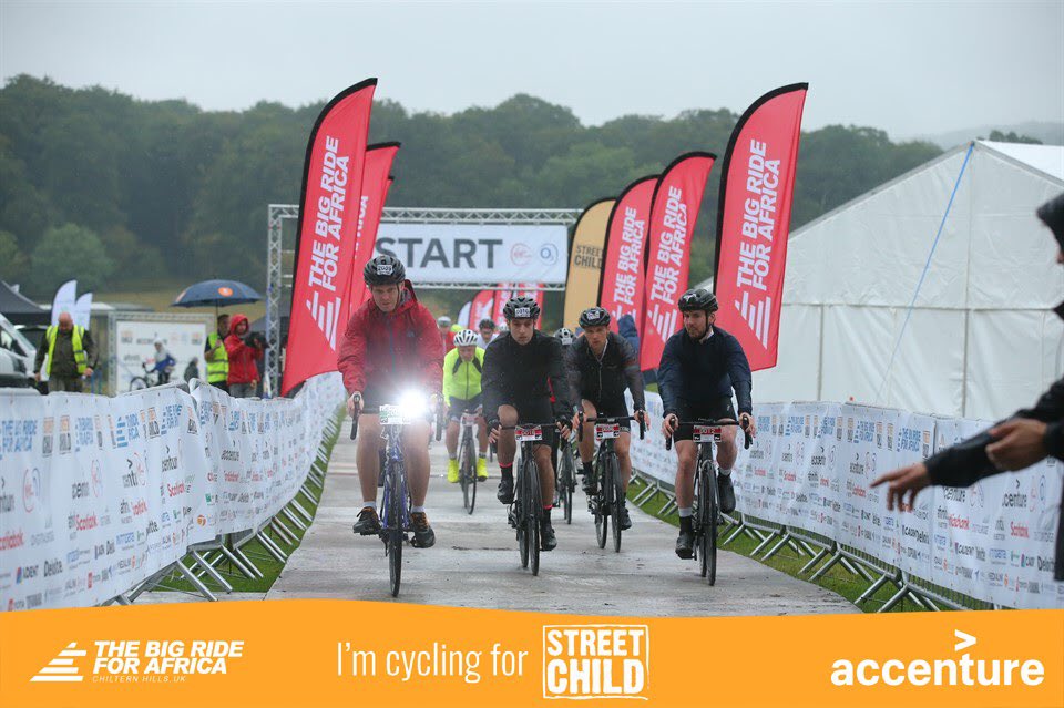 Pic2GoUK's tweet photo. Great to join the runners and riders for the Big Ride for Africa, this time in England
#streetchildbigride #connectingchildrentoeducation 
#eventphotography #livephotography #pic2go #sussexsportphotography https://t.co/vQyscVm47s