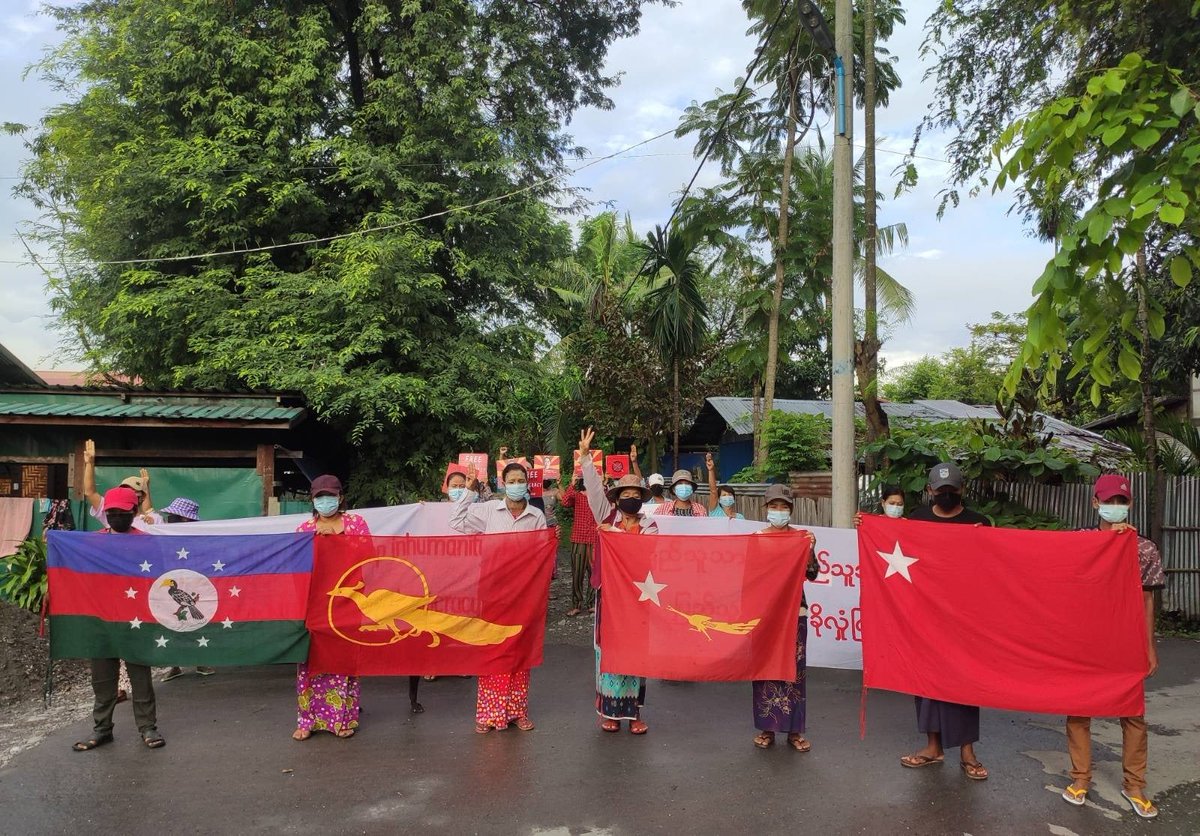 Pro-democracy residents of Kale, Sagaing, protested against Myanmar's military dictatorship for the 219th day today (Sep 13). 

Photos: CJ

#WhatsHappeningInMyanmar