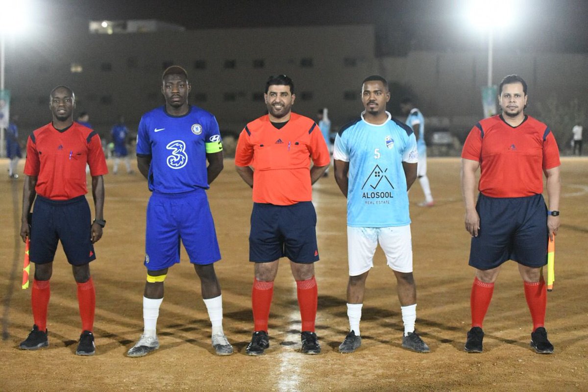 SACRFA1's tweet image. الأصول🆚 عز البديعة

🗓الجولة الأولى 
📍مجموعة D
📍رقم المبارة 8
#اتحاد_جنوب_ووسط_الرياض