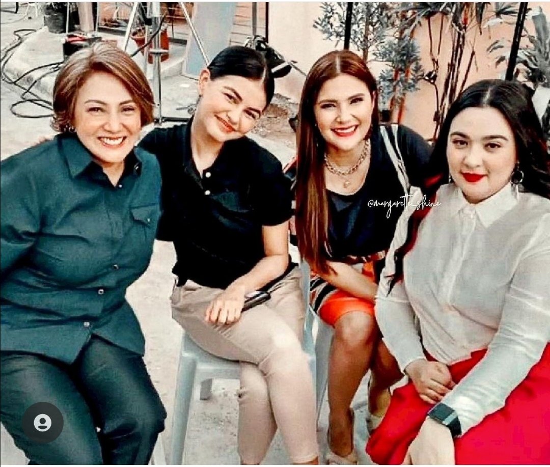 Gandakate3's tweet image. Love their characters... Ang mga loving ninangs ni Camille.

Janine As Camille
#MMMEncounter